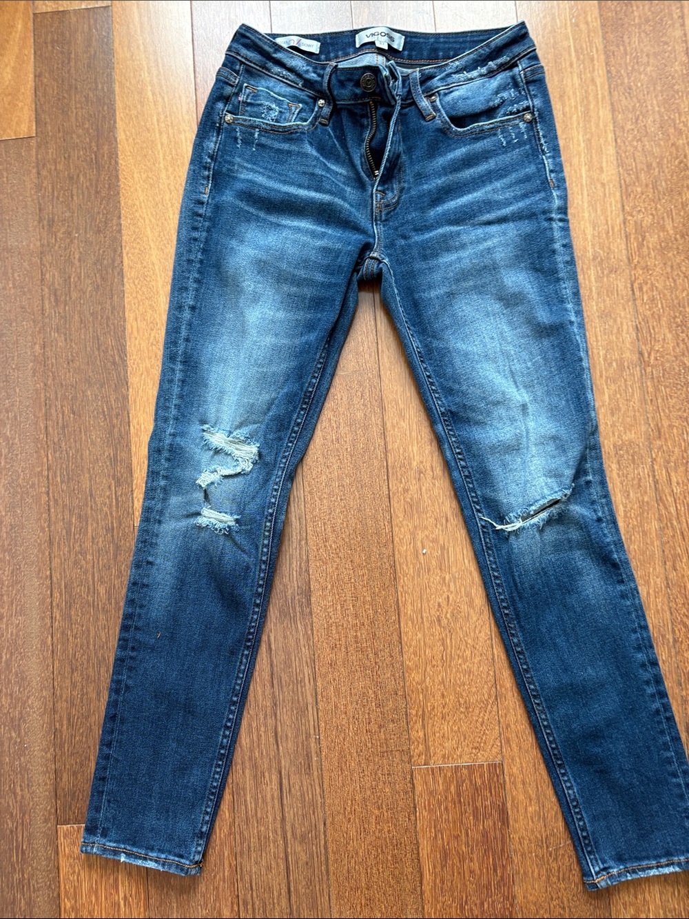 Vigoss Women's Skinny Jeans in Dark Blue with Knee Distress